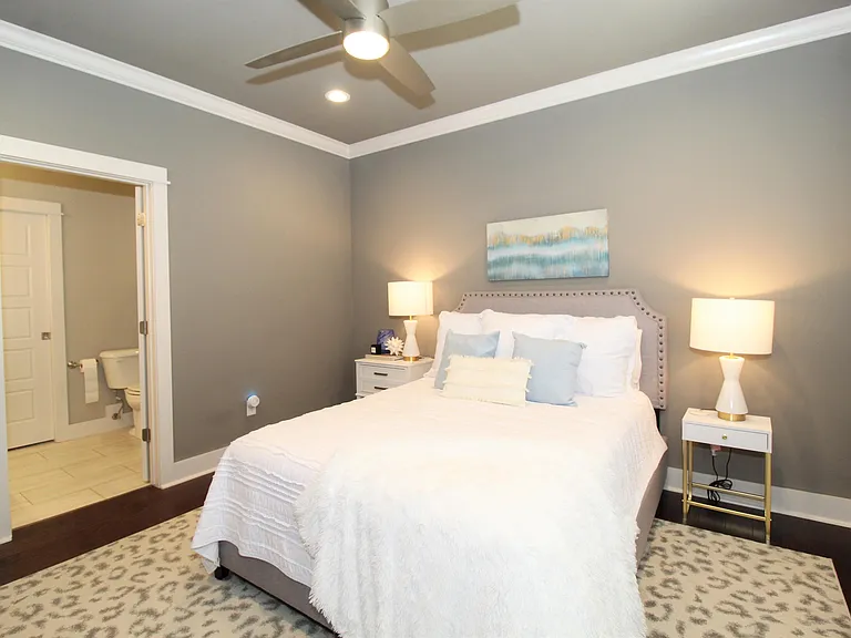 2047 S Florida Way — Photo 14