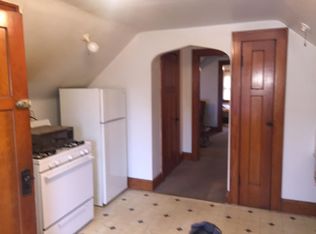 1574 S 73rd St, West Allis, WI 53214