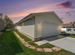 1109 N Haley Ave, Sioux Falls, SD 57104