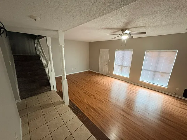 Building Photo - 5415 Nottinghill Dr