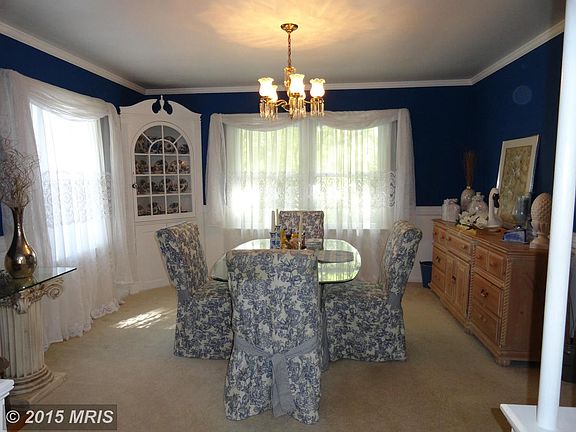 3rd image of 37 Graceford Dr