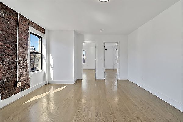 1st image of 125 E 119th St #3A