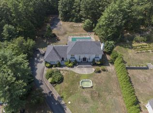 22 Dunham Rd, Assonet, MA 02702