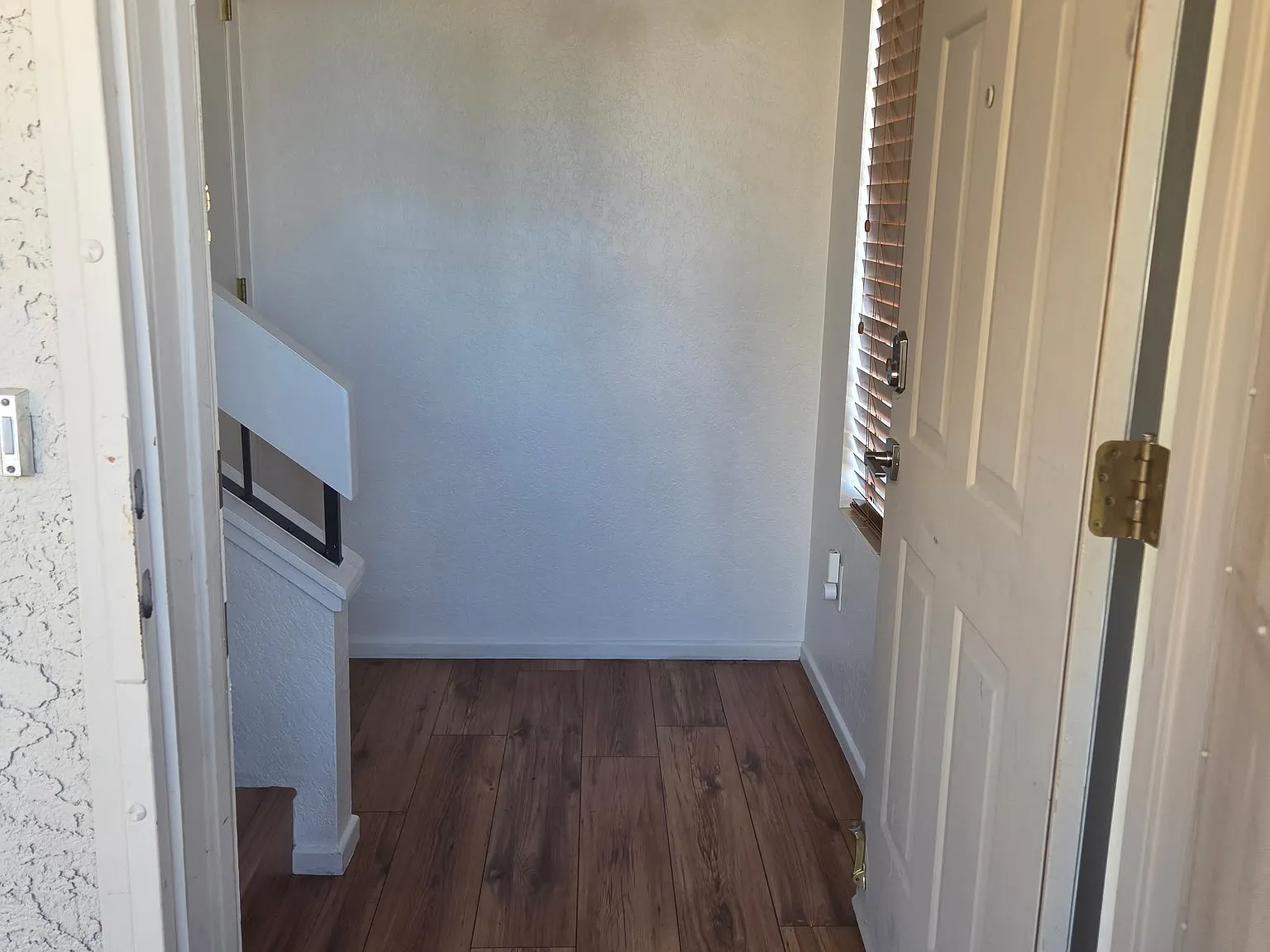 2 bed, 1145 sqft, $1,950 — Photo 3