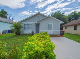 2315 86th Dr, Vero Beach, FL 32966