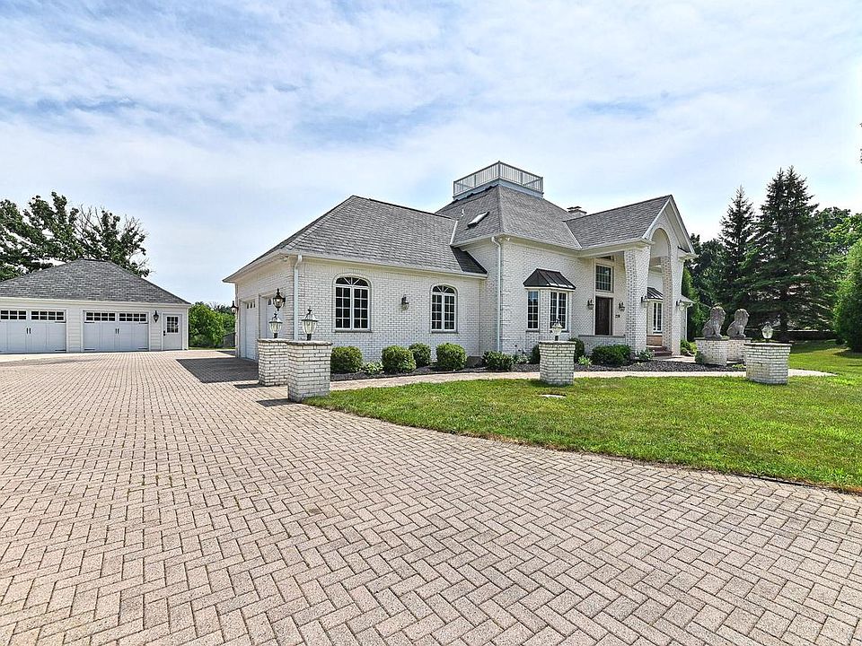W289N4756 Wild Rose COURT, Hartland, WI 53029 | Zillow