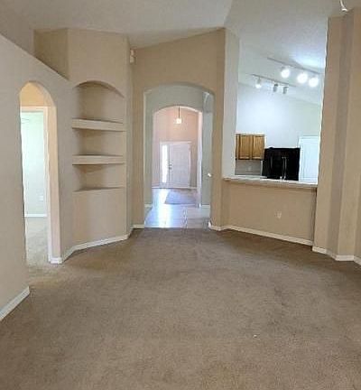3rd image of 104 Gala Cir