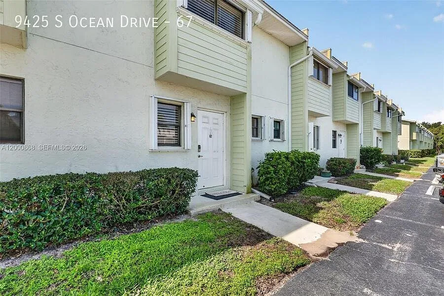 9425 S Ocean Dr #67