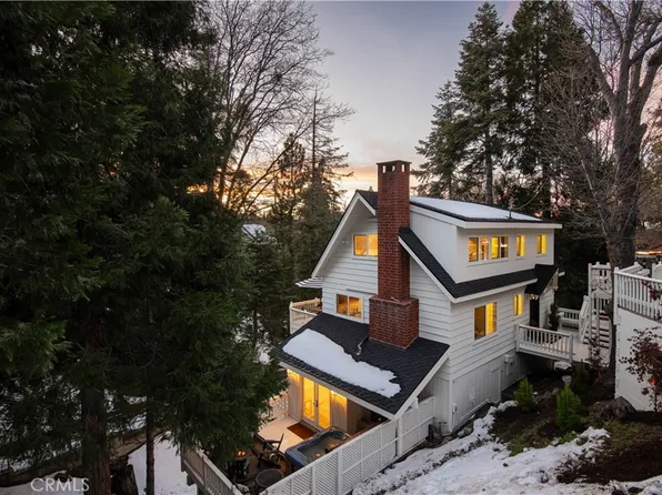 394 State Highway 173, Lake Arrowhead, CA 92352