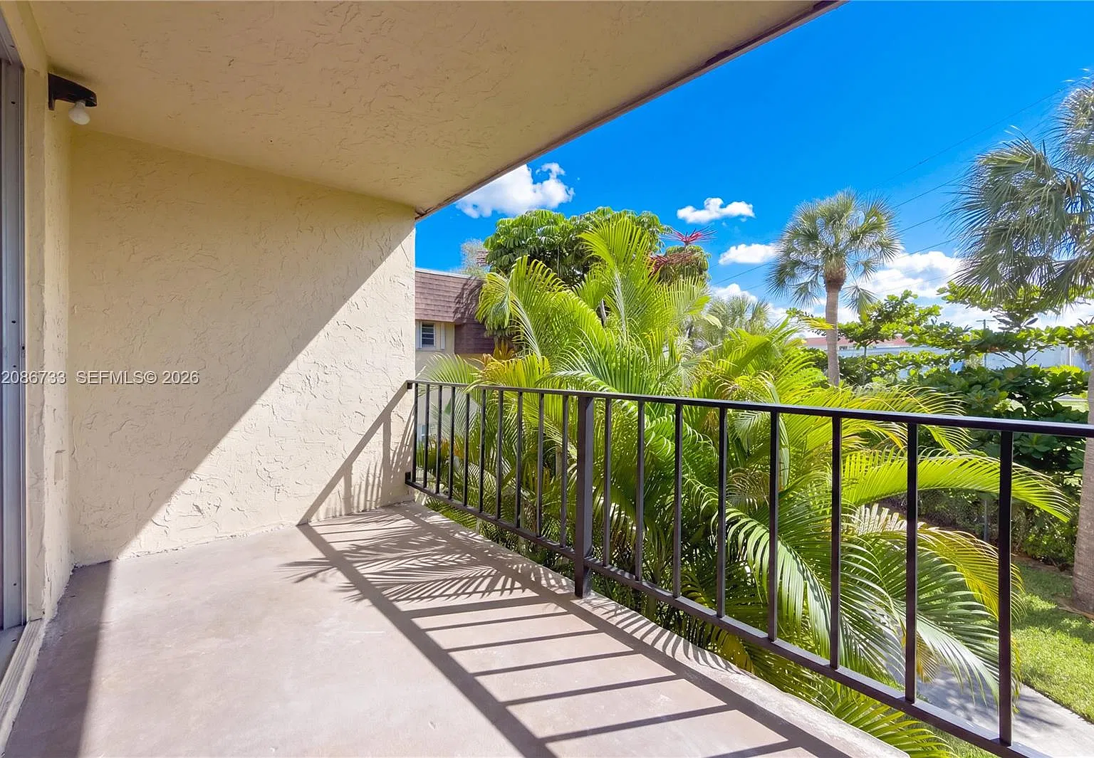 Heather Walk Condo — Photo 2