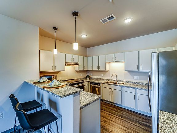 2nd image of 1425 N 12th Ave #316