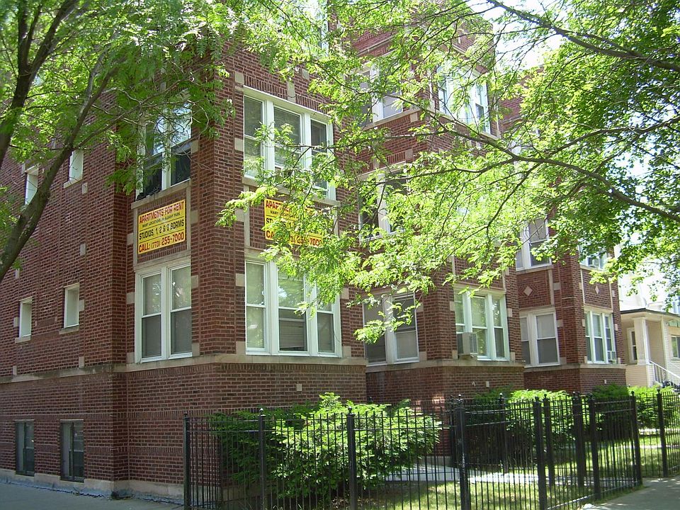 1st image of 4855 N Saint Louis Ave