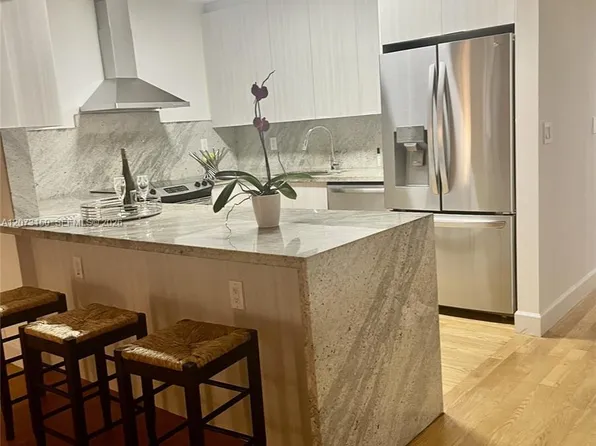 141 Crandon Blvd APT 243, Key Biscayne, FL 33149