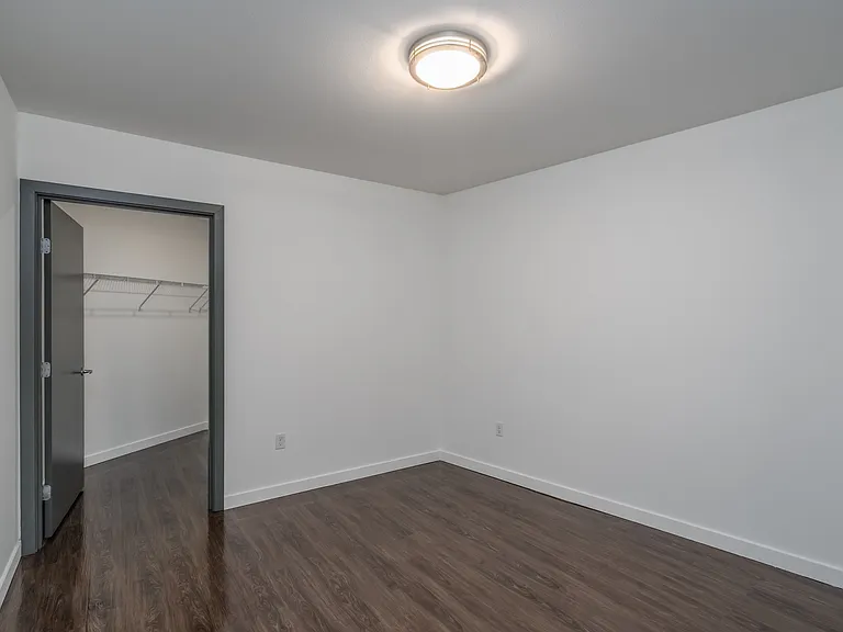 Greenwood Place Apartments — Photo 27