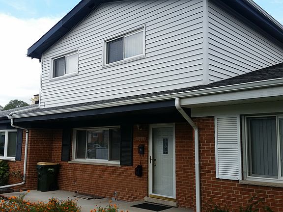 3rd image of 9051 N Clifton Ave