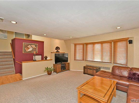 4th image of 2101 Natalie Blvd