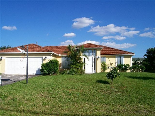 Foreclosure-bring offers!