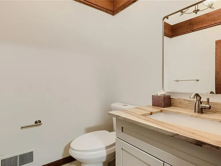 570 Idlewood Dr NW — Photo 13