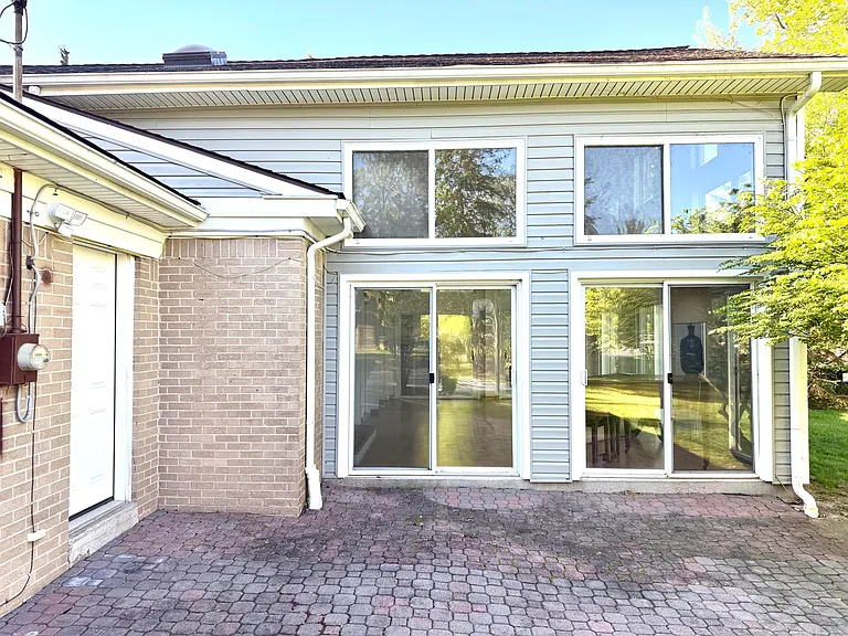 4290 Wendell Rd — Photo 4