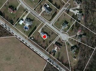 205 Meadow Ridge Dr, Bardstown, KY 40004