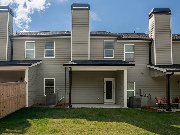 6326 Pine Ridge Point #101 — Photo 25