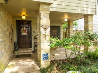 1835 Creekshire Dr, Sugar Land, TX 77478