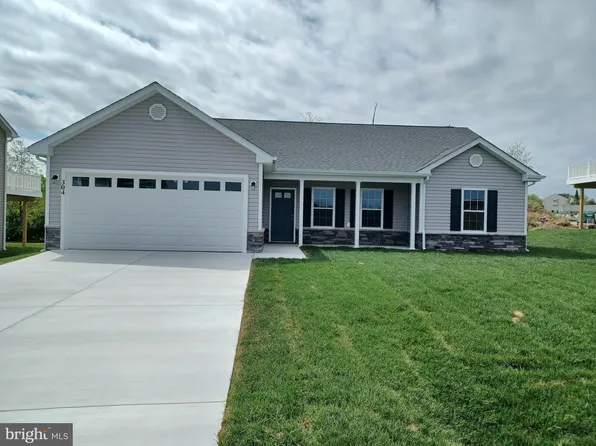 304 Jensen Way, Martinsburg, WV 25401