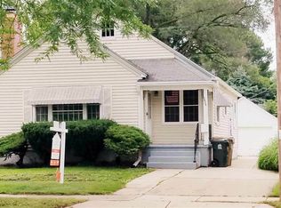 2826 Commercial Ave, Madison, WI 53704