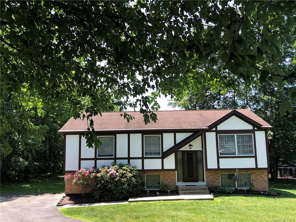 1st image of 120 Olsen Ct