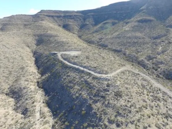 42 Canyon View Dr, La Luz, NM 88337