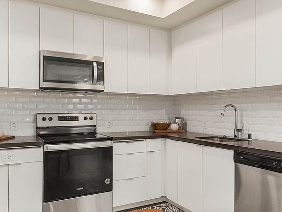 5th image of 1160 E 19th St #9fb4a1afc