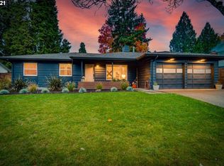 13255 SW Ash Dr, Tigard, OR 97223