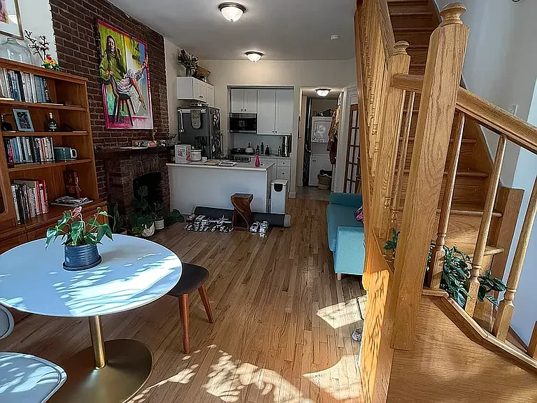 254 W 71st St #3B — Photo 2