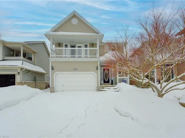 603 Salzburg Dr, Waterloo, ON N2V 2L5