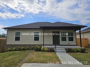 2320 Loop Acres Dr, Jacksonville, AR 72076