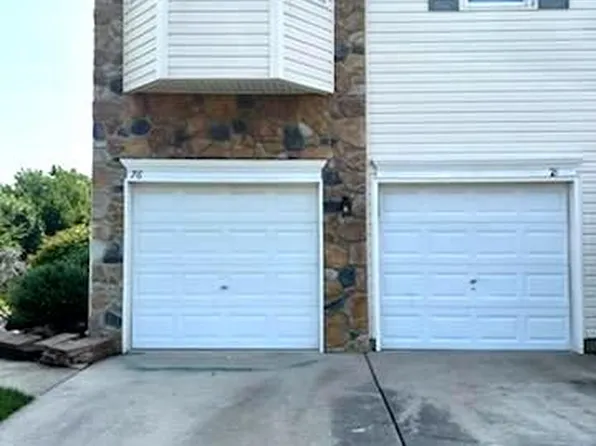 76 Threadleaf Ter, Burlington, NJ 08016
