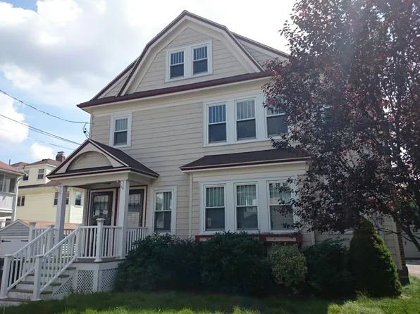 46 Graham Ter, West Roxbury, MA 02132