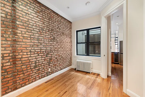Rented by Douglas Elliman | media 4
