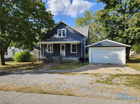 310 W Oak St, Wauseon, OH 43567