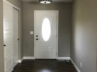 463 Prairie Creek Dr, Wentzville, MO 63385