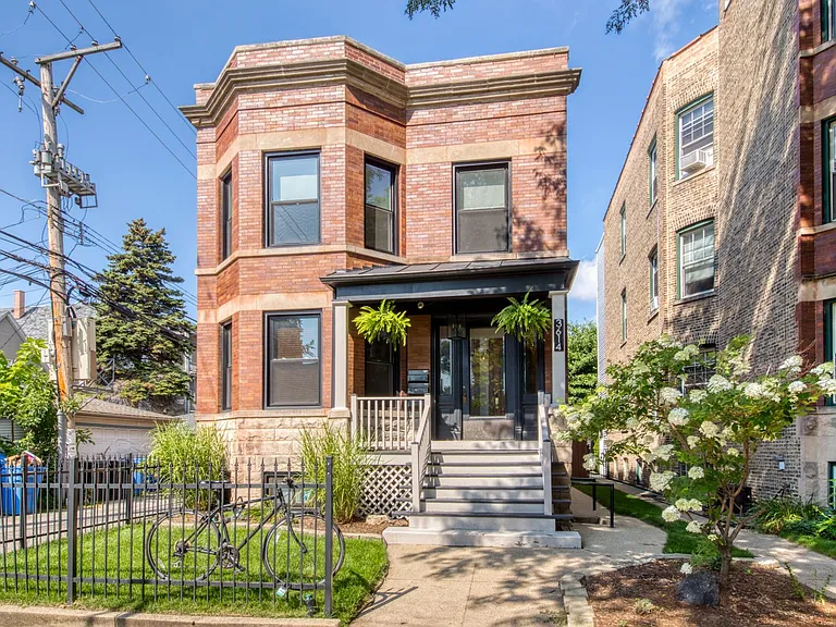 3615 N Hoyne Ave #1 — Photo 1