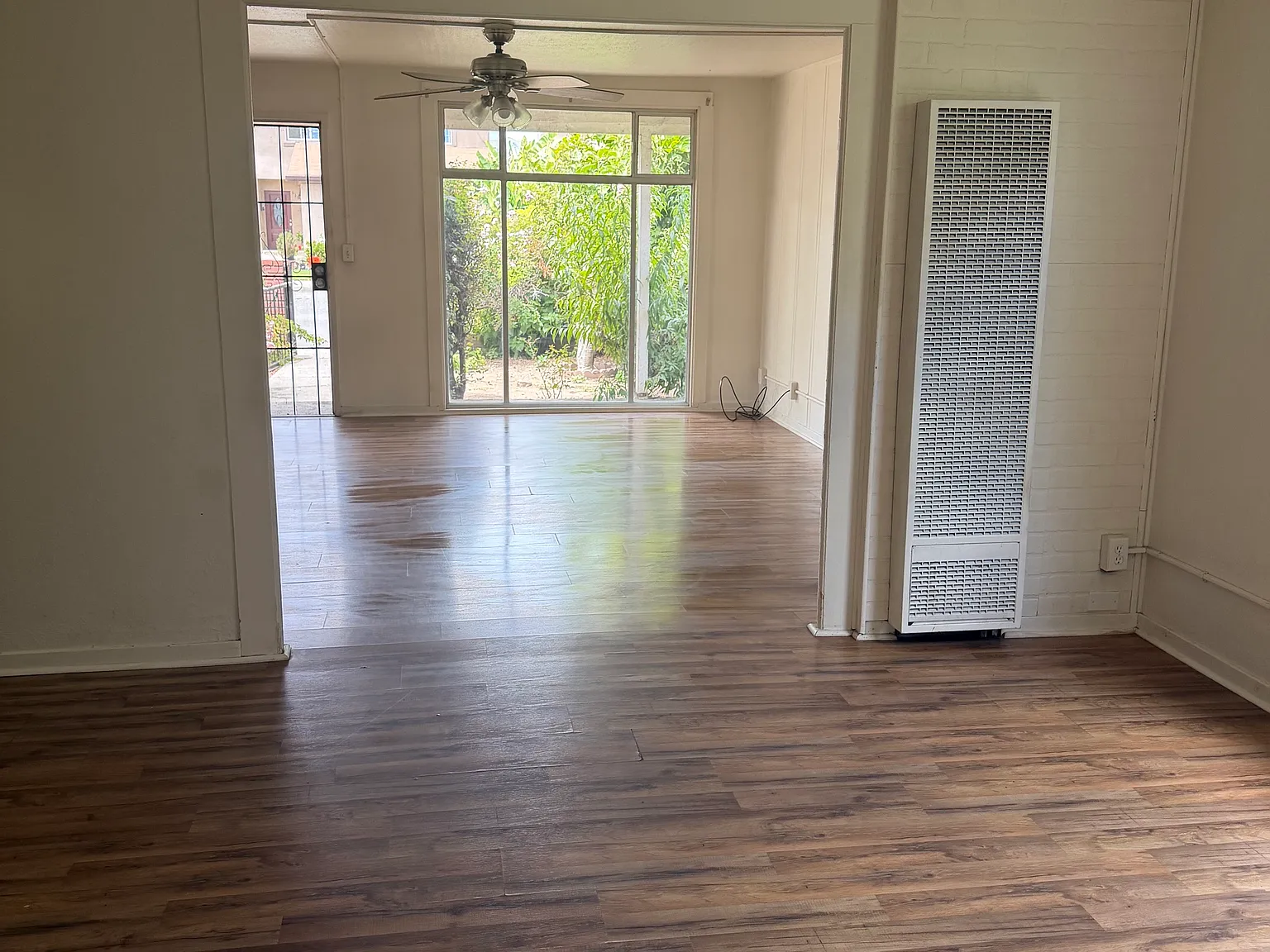 4 bed, $4,000 — Photo 3