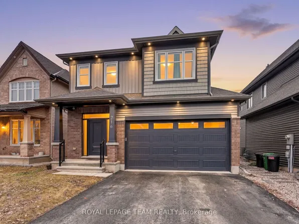 216 Helen Rapp Way, Ottawa, ON K1T 0P6