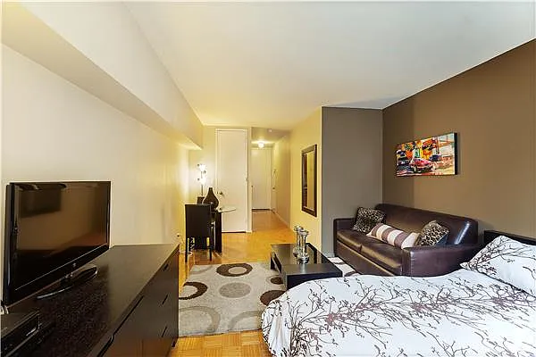 Sold by Direct Properties New York | media 9