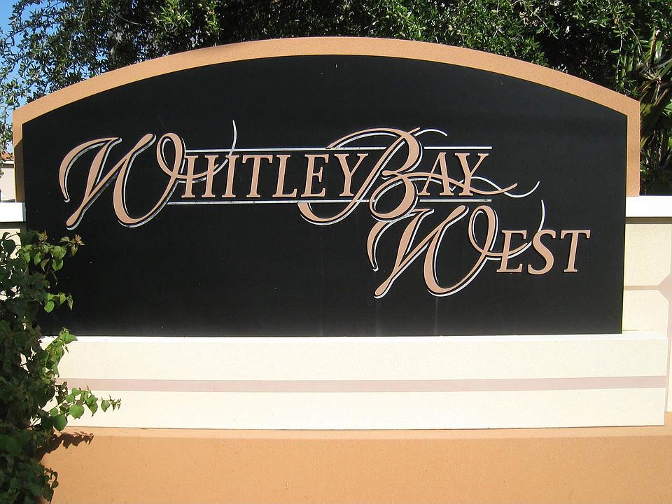 Whitley Bay West Entrance