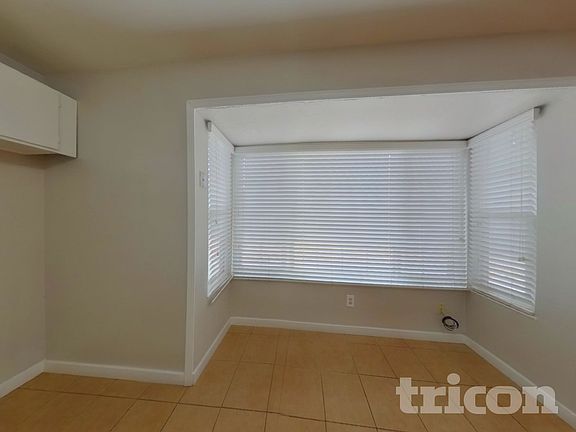 5th image of 520 Eider Ln