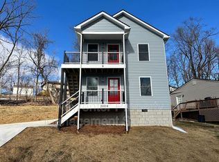 300 Fairview Ave UNIT B, Waynesboro, VA 22980