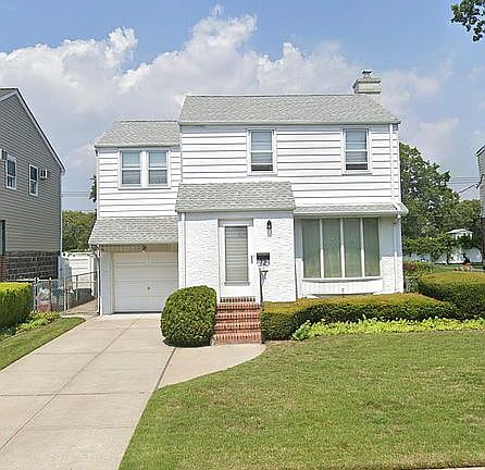 2nd image of 72 Norfeld Blvd
