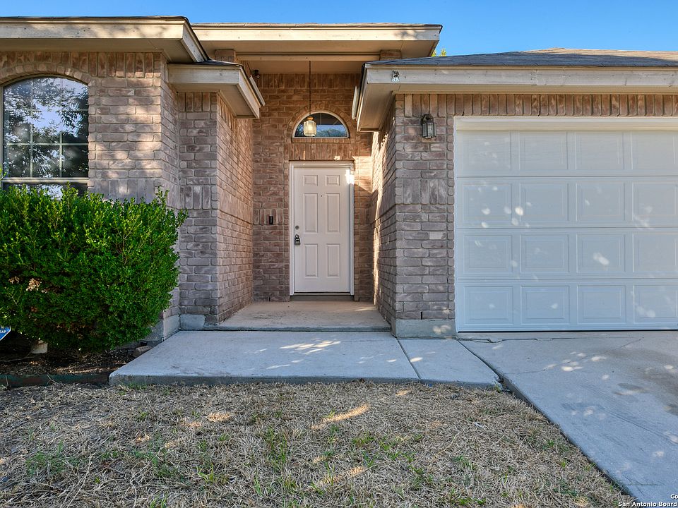 1st image of 8234 GRISSOM CIRCLE