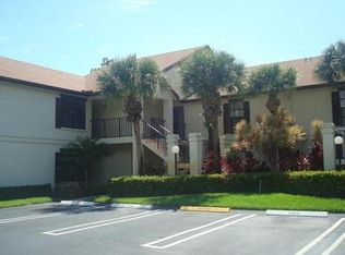 3251 Perimeter Dr, Greenacres, FL 33467